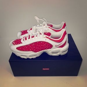 Air Max Tailwind IV/S (Nike & Supreme collab)